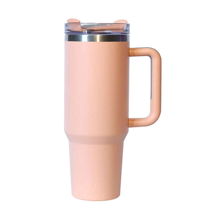 Care este diferența dintre un termos și un tumbler?